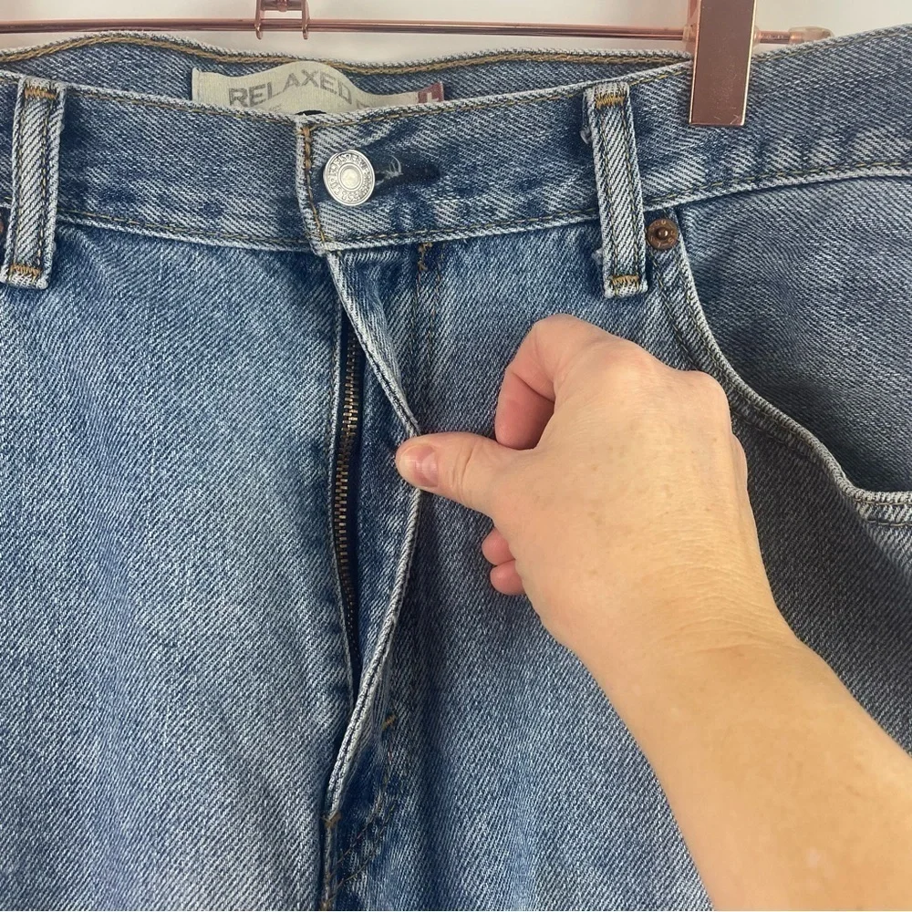 Levi's Jeans‎ Men's 550 Relaxed Fit Medium Wash 100% Cotton Size 36 X 30